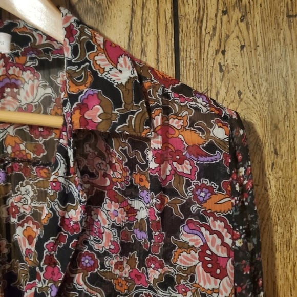 BAND OF GYPSIES Semi Sheer Floral Boho Button Down Blouse - Medium - Picture 4 of 6